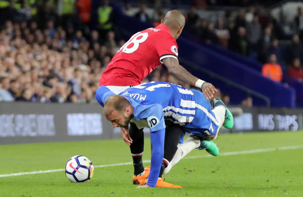 众态度的深 众态度的深